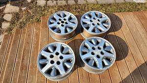 Chrysler veljed R15 ET40 5x114.3 (3 foto / 3)