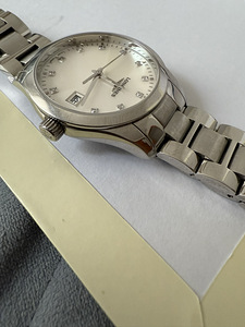 Женские наручные часы Longines Conquest Classic (2 фото из 3)