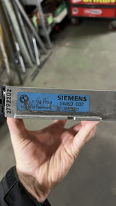 BMW блок управления - M50B20 Siemens (2 фото из 2)