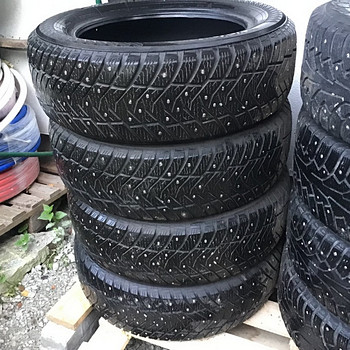Komplekt naastrehve Yokohama R17.