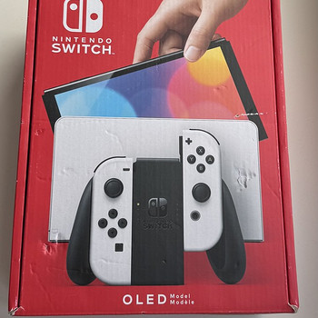 Nintendo Switch OLED White коробка