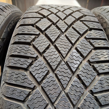 Uueväärsed lamellrehvid Continental, 195/55 R16 (4tk)