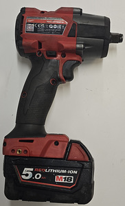 Akulöökmutrikeeraja Milwaukee M18 FMTIW2F12 + aku 5,0Ah (4 foto / 7)
