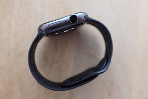 Apple Watch Series 4 Space Gray (44мм) (3 фото из 8)