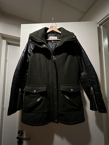 Пальто S/XS River Island (3 фото из 4)