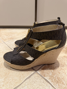 Michael Kors босоножки 40размер, кожа (4 фото из 6)
