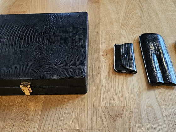 Humidor/niisutaja sigarite jaoks