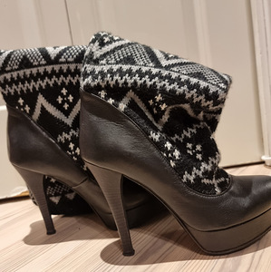 Stiilsed "MissSixty" Kootud kõrge säärega nahksaapad! S:37 (1 foto / 10)