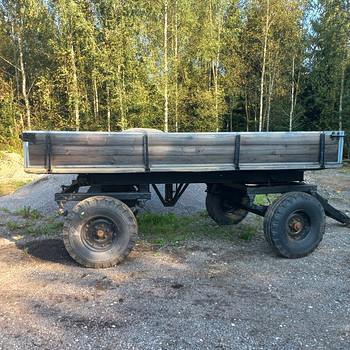 Traktori käru