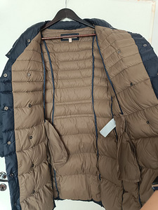 Женское пуховое пальто ESPRIT (4 фото из 5)