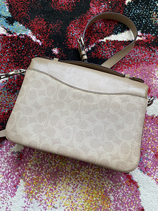 Сумка Coach (3 фото из 10)
