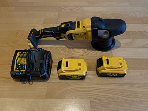 UUS Akupoleerija DeWALT DCM848N + 2x 5AH Akut + Akulaadija (2 foto / 4)