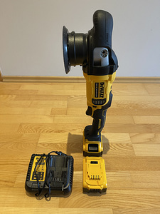 UUS Akupoleerija DeWALT DCM848N + 2x 5AH Akut + Akulaadija (4 foto / 4)