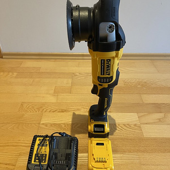 UUS Akupoleerija DeWALT DCM848N + 2x 5AH Akut + Akulaadija