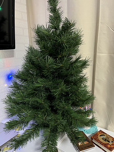 Kunstlik kuusk 90 cm (1 foto / 2)