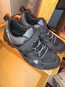 В/о adidas terrex размер 40 (3 фото из 5)