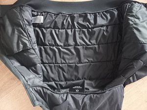 Calvin Klein naiste jope ( XS ) (3 foto / 7)