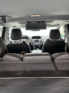 Acura MDX (6 фото из 12)