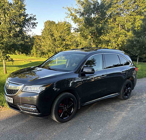 Acura MDX (12 фото из 12)