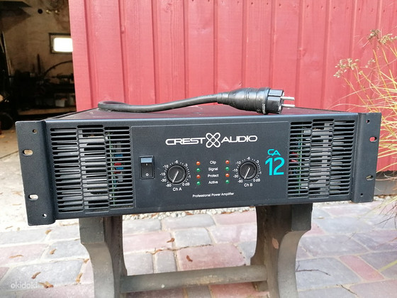 Усилитель Crest Audio CA12