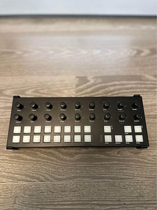 Torso Electronics T-1 Algorithmic Desktop SEQUENCER (6 foto / 6)