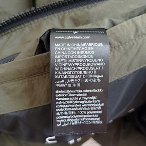 2XL meeste uueväärne talvejope CALVIN KLEIN (10 foto / 10)