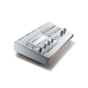 Access Virus TI Snow Desktop Synthesizer (1 фото из 5)