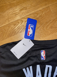 Футболка NBA Dwyane Wade (3 фото из 4)