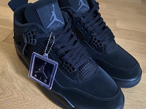 Кроссовки Jordan 4 Black Cat