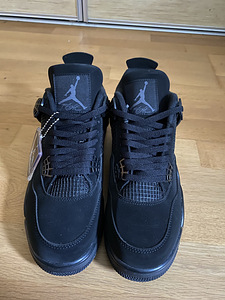 Кроссовки Jordan 4 Black Cat (2 фото из 4)