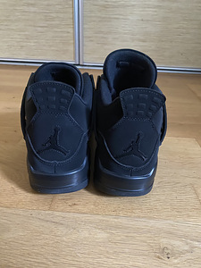 Кроссовки Jordan 4 Black Cat (4 фото из 4)