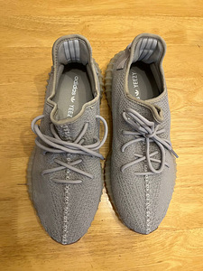 Yeezy 350 V2 Sesame НОВЫЕ (3 фото из 5)