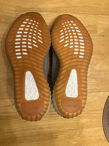 Yeezy 350 V2 Sesame НОВЫЕ (5 фото из 5)