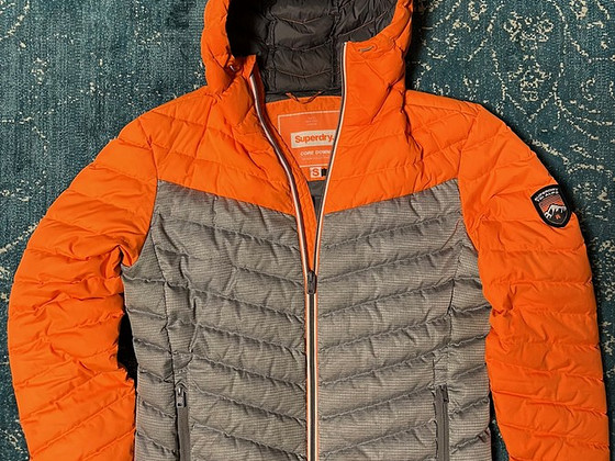 Superdry осенне-весенняя пуховая куртка S
