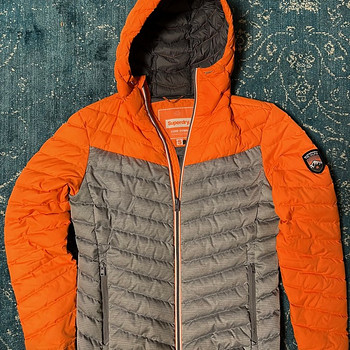 Superdry осенне-весенняя пуховая куртка S