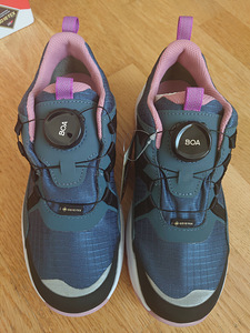 UUS Tossud Superfit K/S, 36 (6 foto / 6)