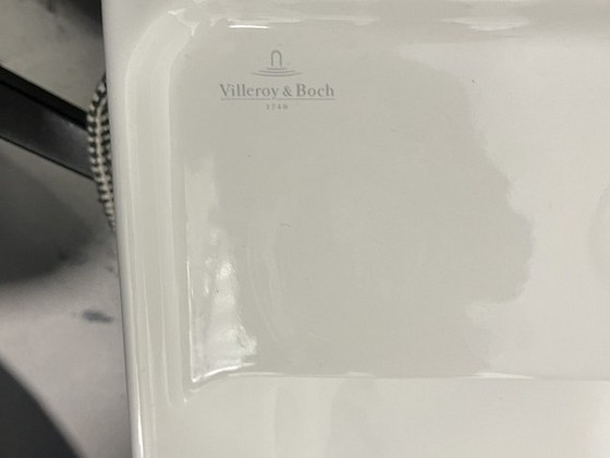 Раковина для ванной комнаты Villeroy & Boch. 60смx47смx16