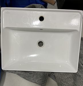 Villeroy & Boch bathroom sink/ Vannitoa valamu. 60cmx47cmx16 (2 foto / 5)