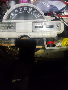 Müüa varuosi GAZ 21 jaoks (4 foto / 4)