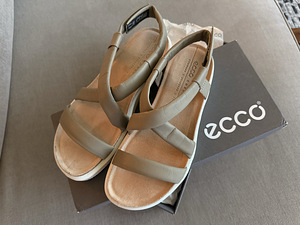 Ecco sandaalid! Uued! (1 фото из 5)