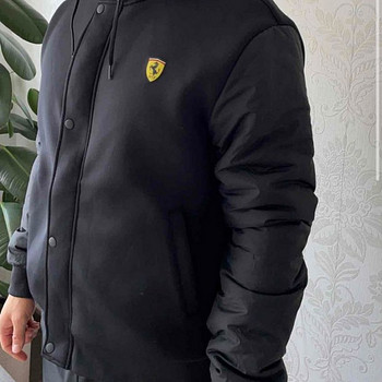 Новая куртка-бомбер Ferrari Scuderia.