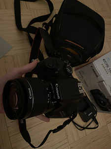 CANON EOS 1300D (3 фото из 4)