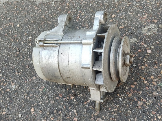 Elektrigeneraator GAZ, 14 V, 100 W