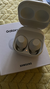 Samsung juhtmevabad kõrvaklapid (2 foto / 3)