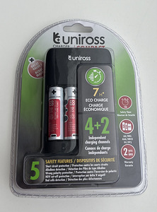 Uniross charger for AA/AAA/9V batteries including 4 pcs (1 фото из 2)