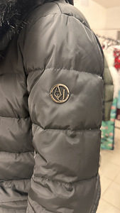 Vähe kasutatud Armani talve jope s.40 (it) (3 foto / 4)