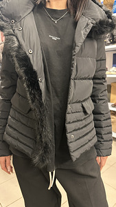 Vähe kasutatud Armani talve jope s.40 (it) (4 foto / 4)