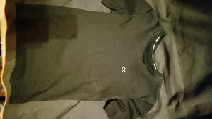 Calvin Klein T-särk 140/152 (1 foto / 2)