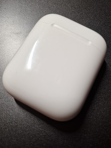 AirPods ja 2 ümbrist kingituseks (4 foto / 9)
