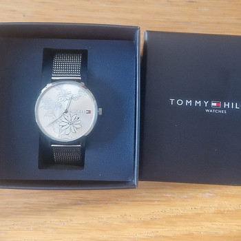 Tommy hilfiger käekell